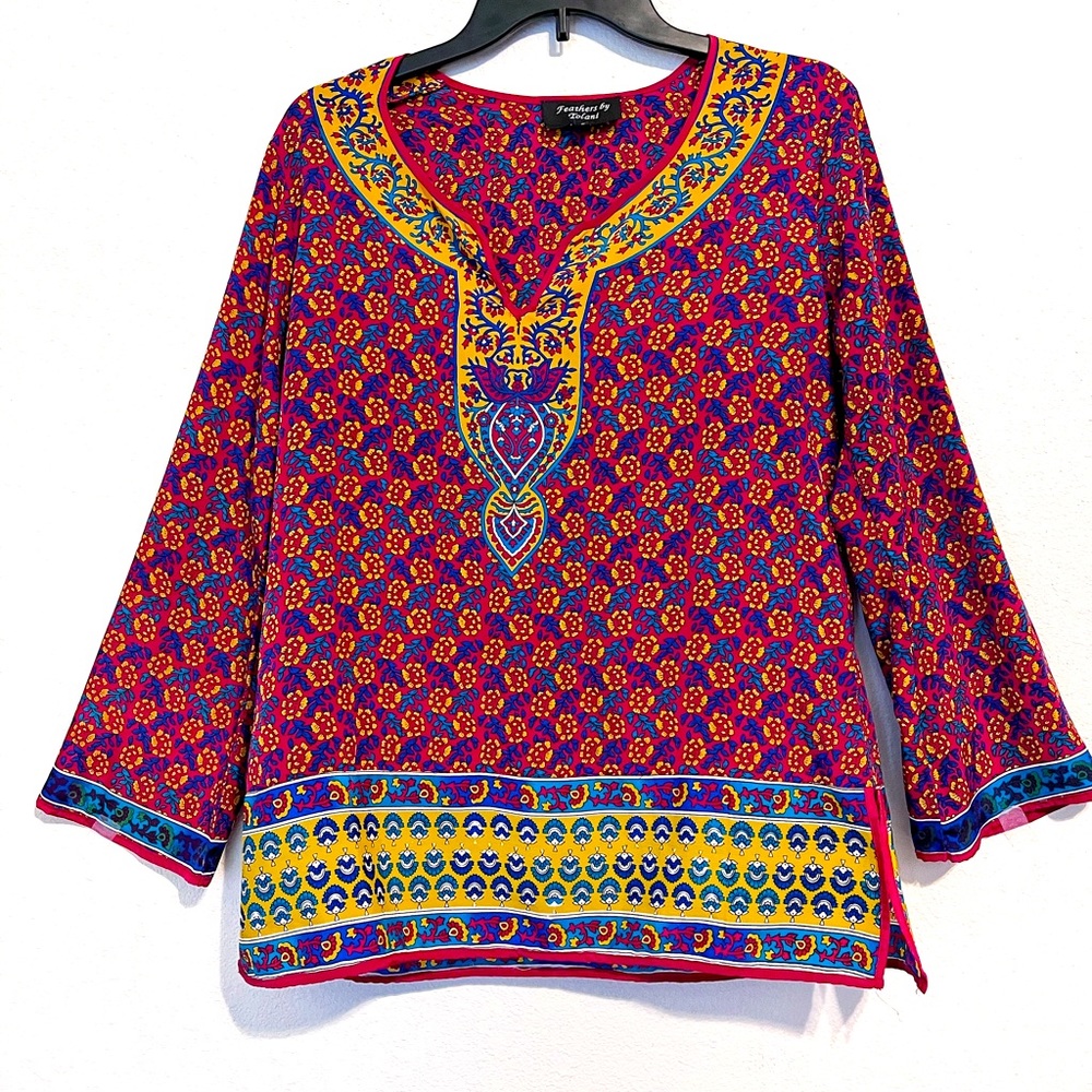 Feathers by Tolani Womens Indian pattern Red Floral Blouse Size S